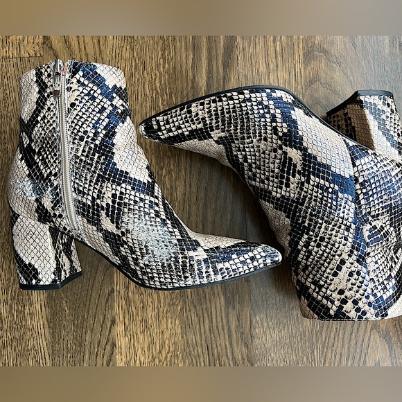 Marc Fisher Python Block Heel Booties - Picture 4 of 16